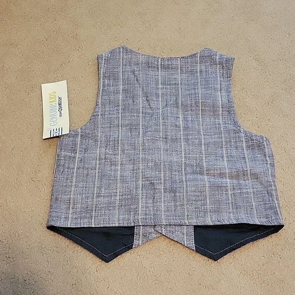 Genuine Kids from Oshkosh B'gosh Vest 18 months New Gray